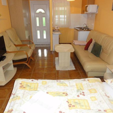 Apartmany Usmev Veľký Meder Zewnętrze zdjęcie